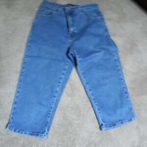 Women's "Style & Co" blue denim capris, size 10